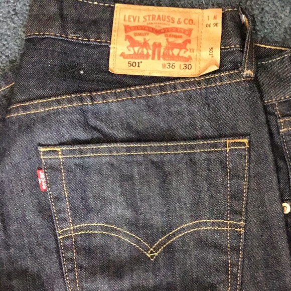 LEVI’S JEANS MEN. - Picture 2 of 4